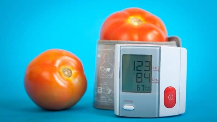 blood pressure measurement tomato